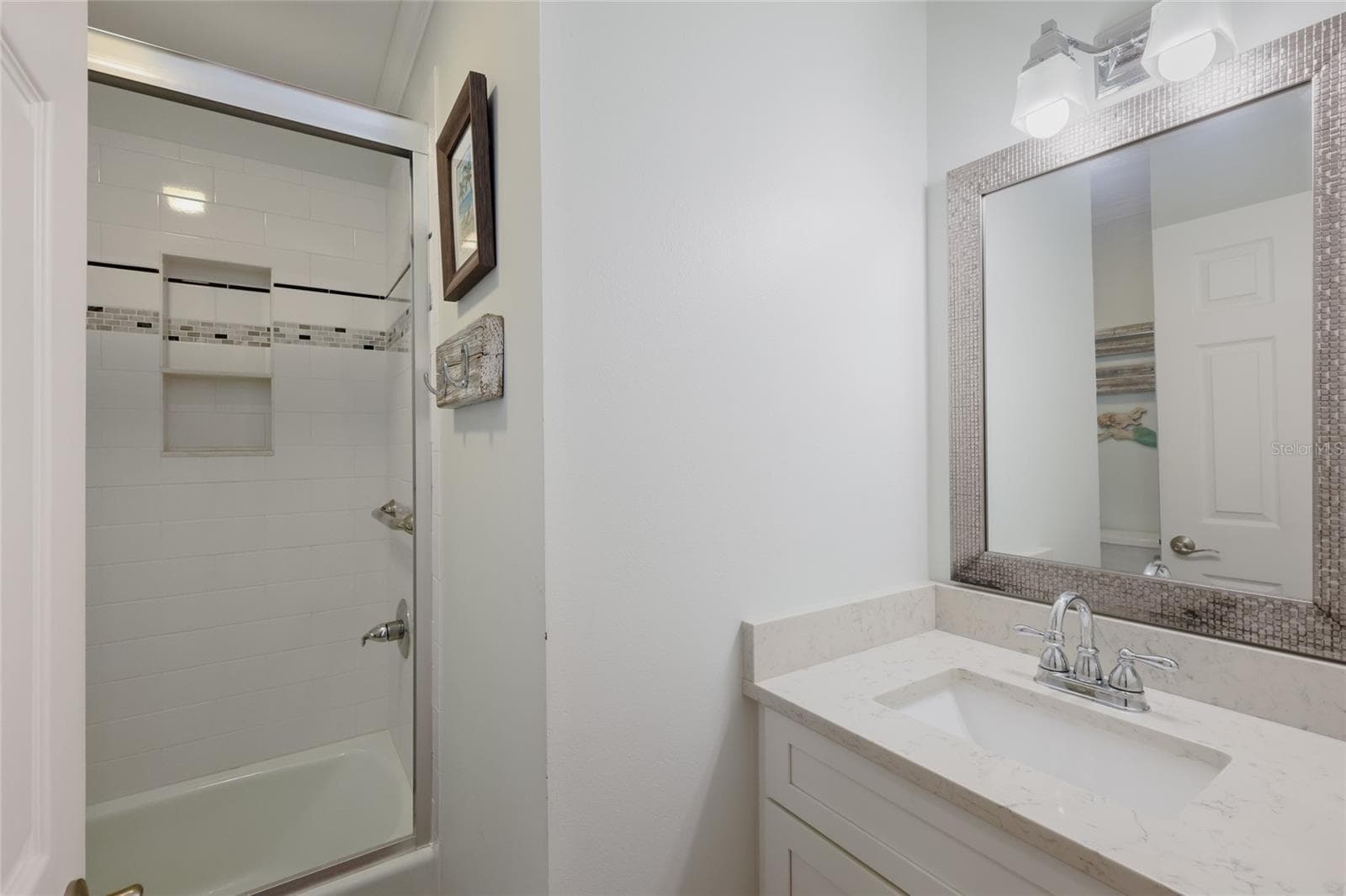 Single Family Residence at 221 85TH ST, HOLMES BEACH, photo 21 of 39
