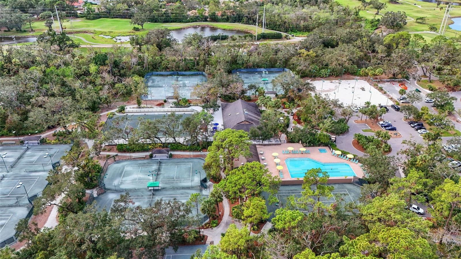 Community amenities - 2383 LAKESIDE MEWS #D3, SARASOTA