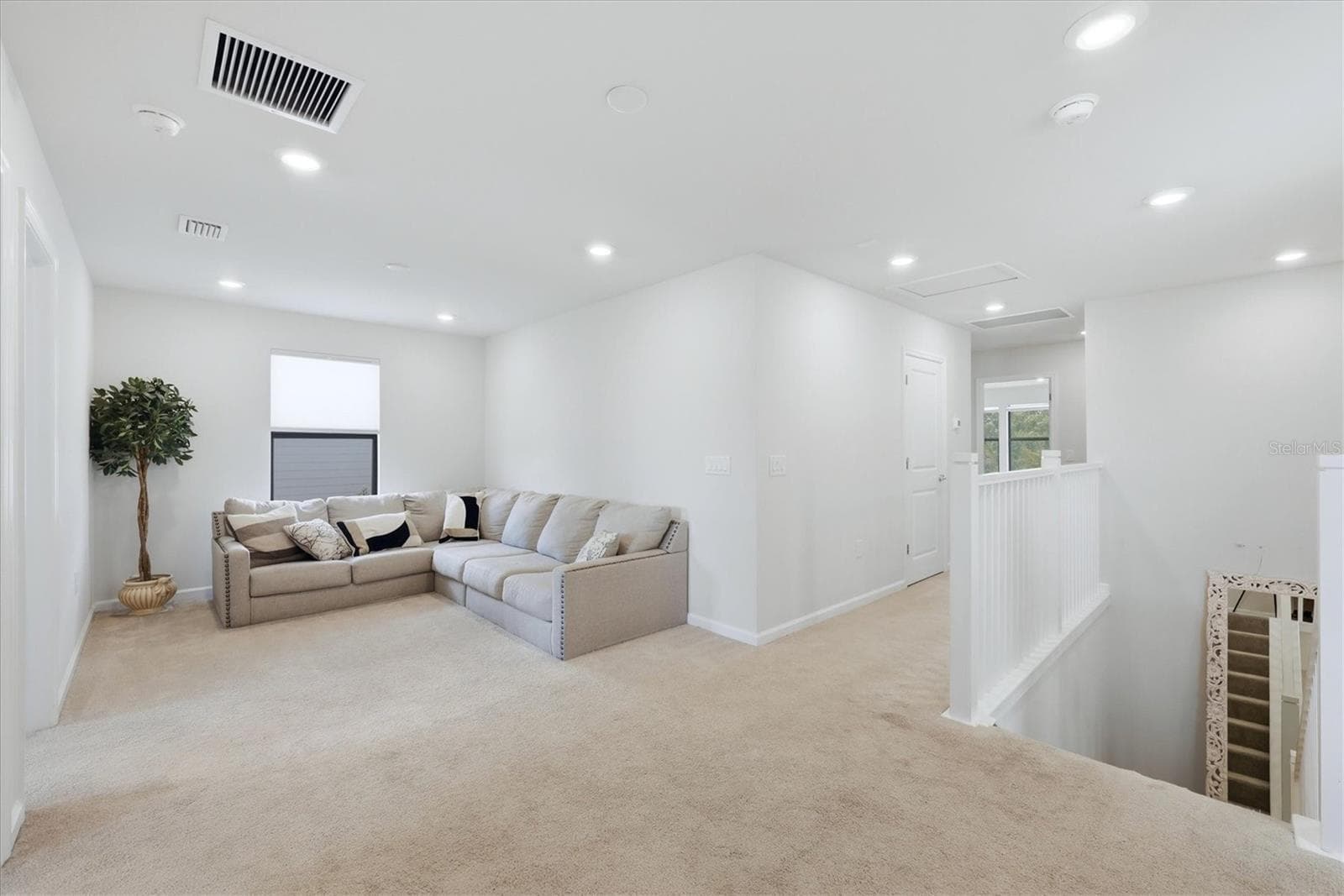 Upstairs den - 6126 BLUESTAR CT, LAKEWOOD RANCH