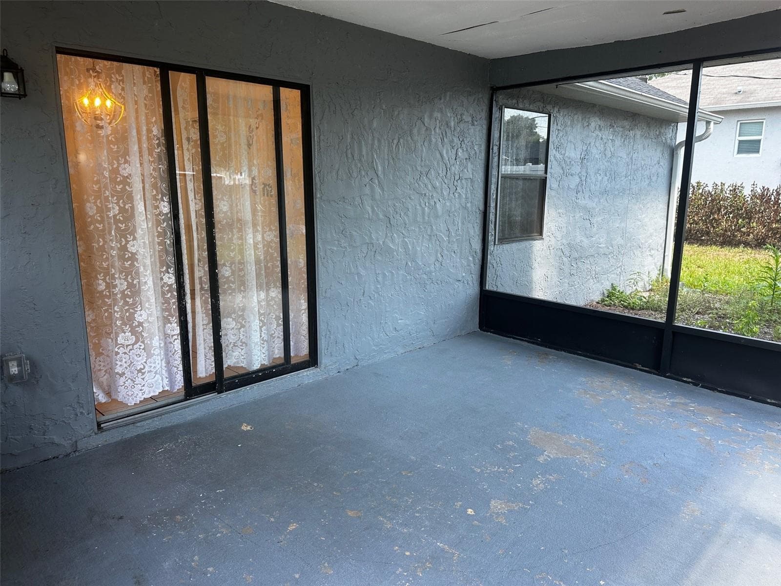 Single Family Residence at 409 ELKIN AVE, DELTONA, photo 26 of 31