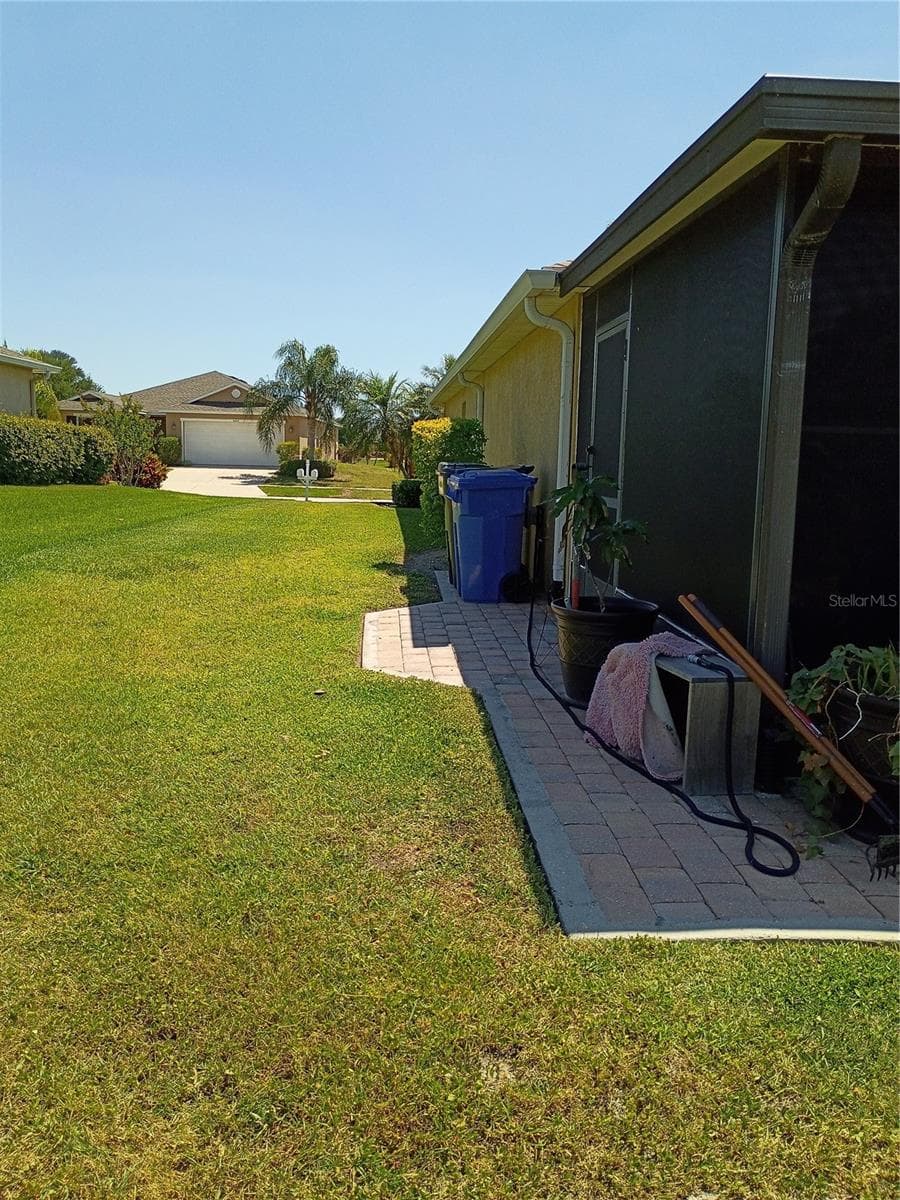 Single Family Residence at 5220 BUTTERFLY SHELL DR, APOLLO BEACH, photo 5 of 22