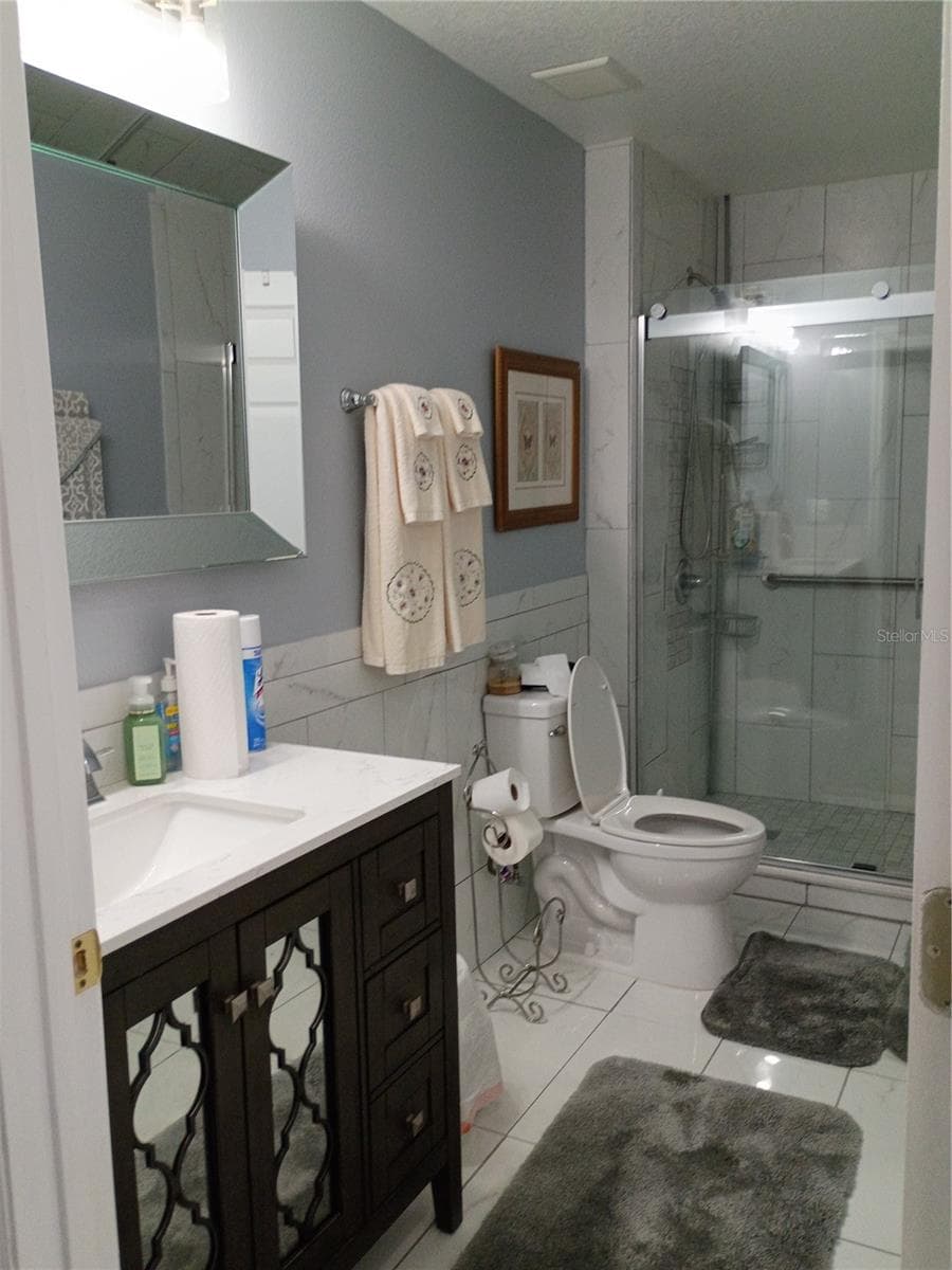 Single Family Residence at 5220 BUTTERFLY SHELL DR, APOLLO BEACH, photo 11 of 22