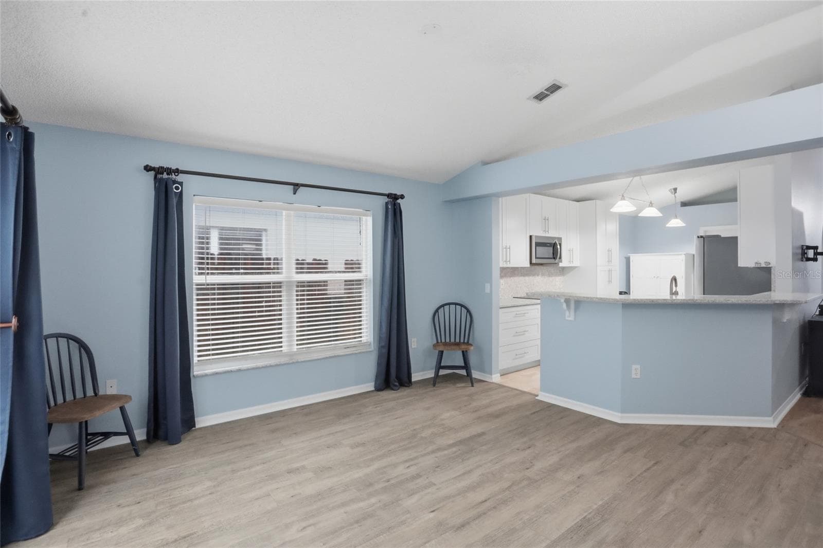 Single Family Residence at 2015 CORNER SCHOOL DR, ORLANDO, photo 16 of 50