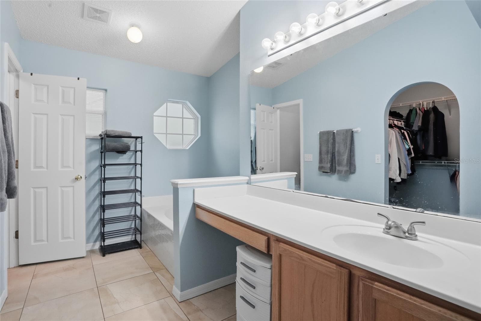Single Family Residence at 2015 CORNER SCHOOL DR, ORLANDO, photo 34 of 50