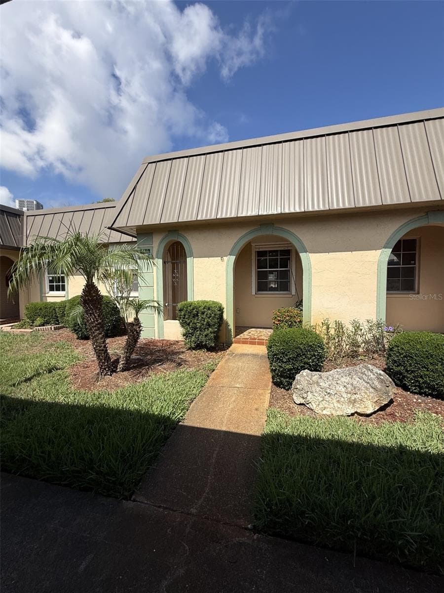 4413 SUNSTATE DR #0