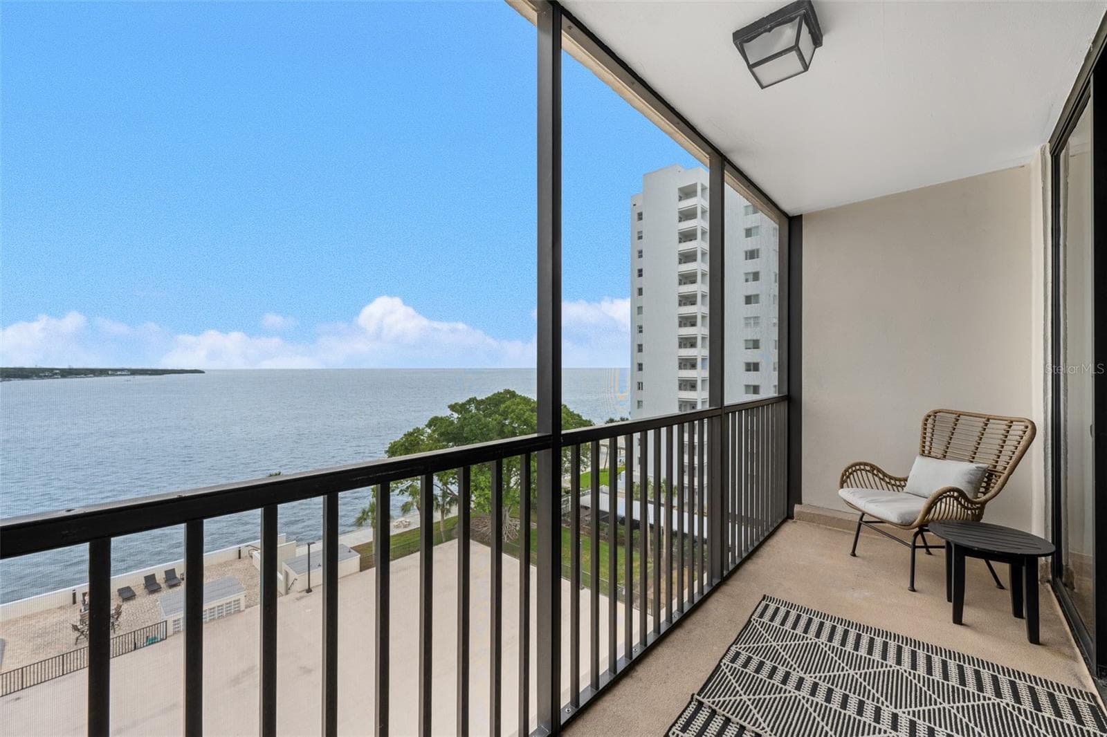 Condominium at 7100 SUNSHINE SKYWAY LN S #701, ST PETERSBURG, photo 31 of 63