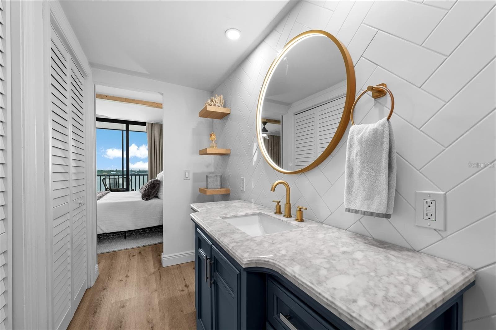 Condominium at 7100 SUNSHINE SKYWAY LN S #701, ST PETERSBURG, photo 36 of 63