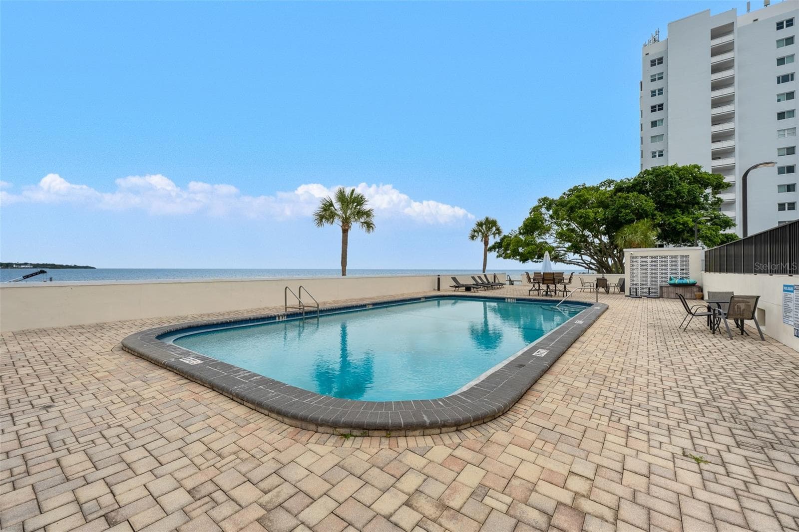Condominium at 7100 SUNSHINE SKYWAY LN S #701, ST PETERSBURG, photo 48 of 63