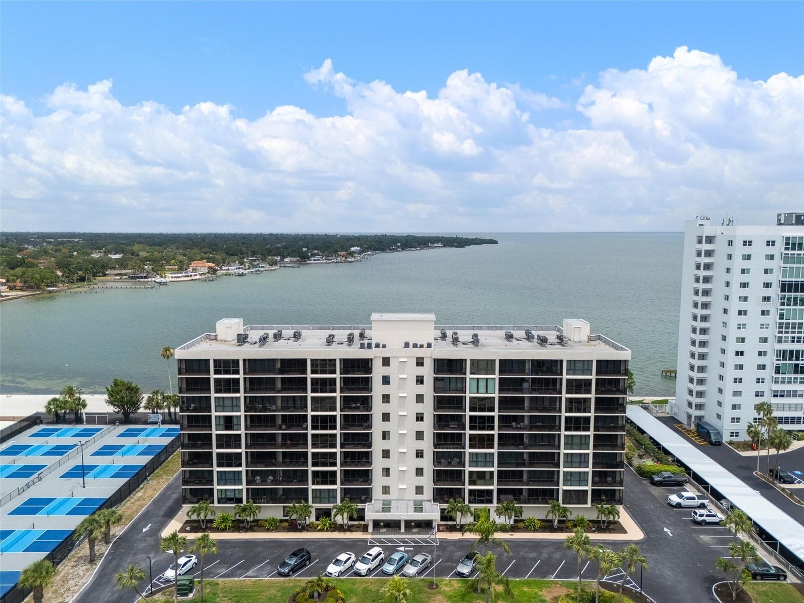 Condominium at 7100 SUNSHINE SKYWAY LN S #701, ST PETERSBURG, photo 57 of 63