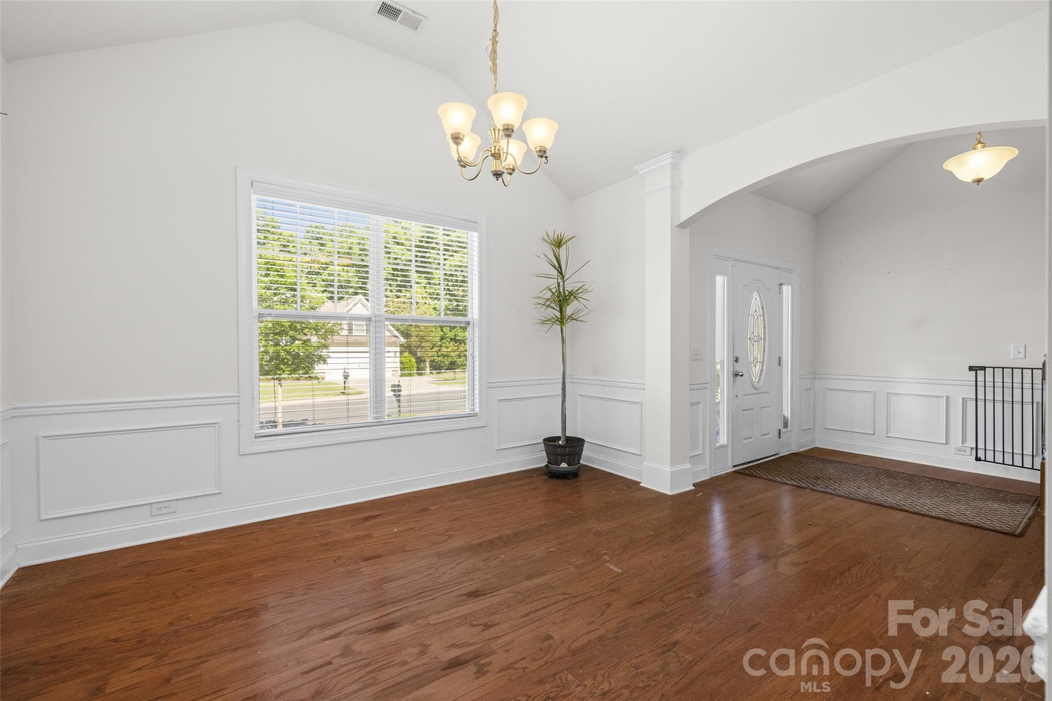 Single Family Residence at 578 Daventry Court, Clover, photo 8 of 27