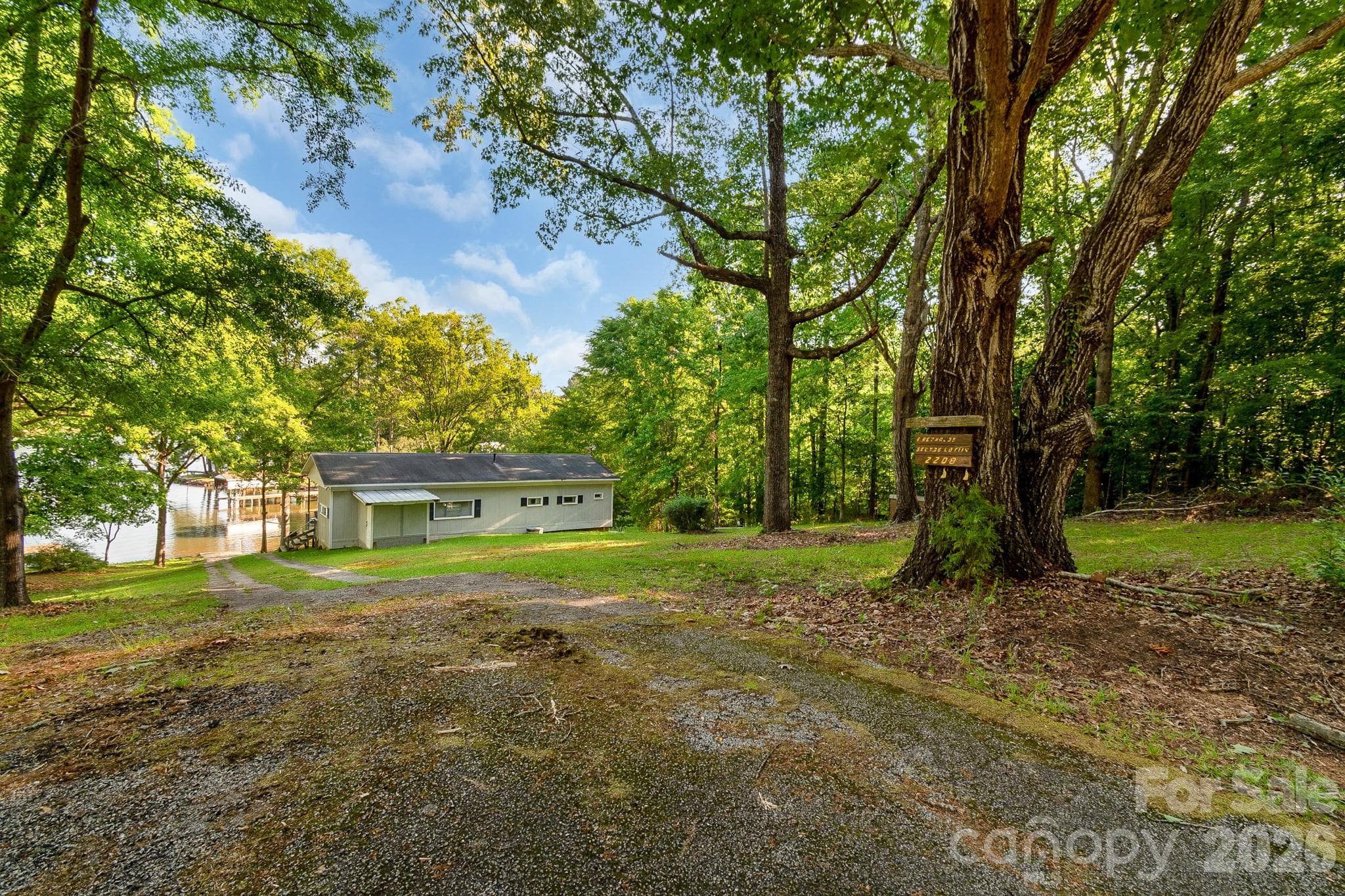 Single Family Residence at 2208 Singleton Creek Road, Liberty Hill, photo 27 of 48