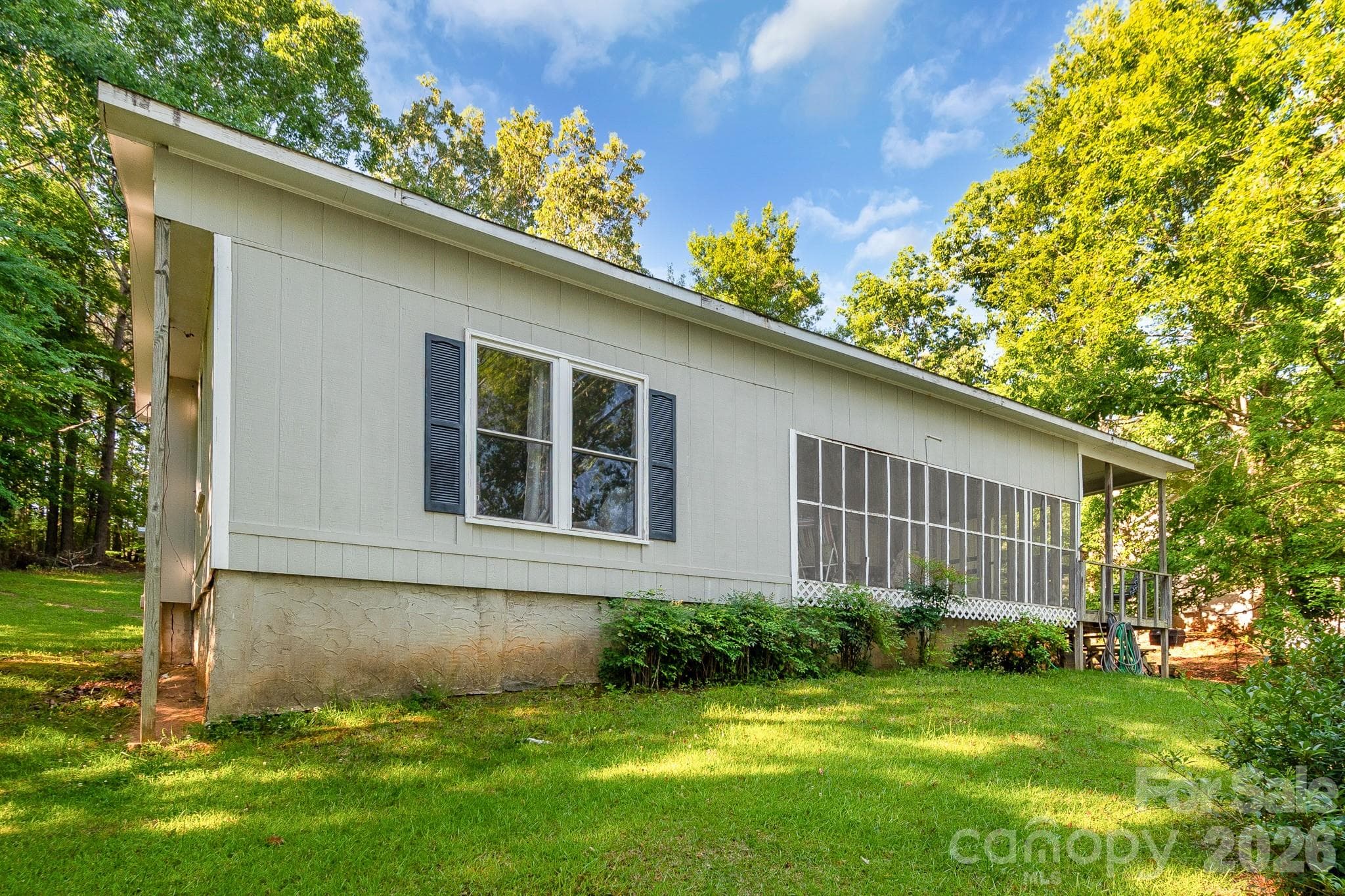 Single Family Residence at 2208 Singleton Creek Road, Liberty Hill, photo 35 of 48