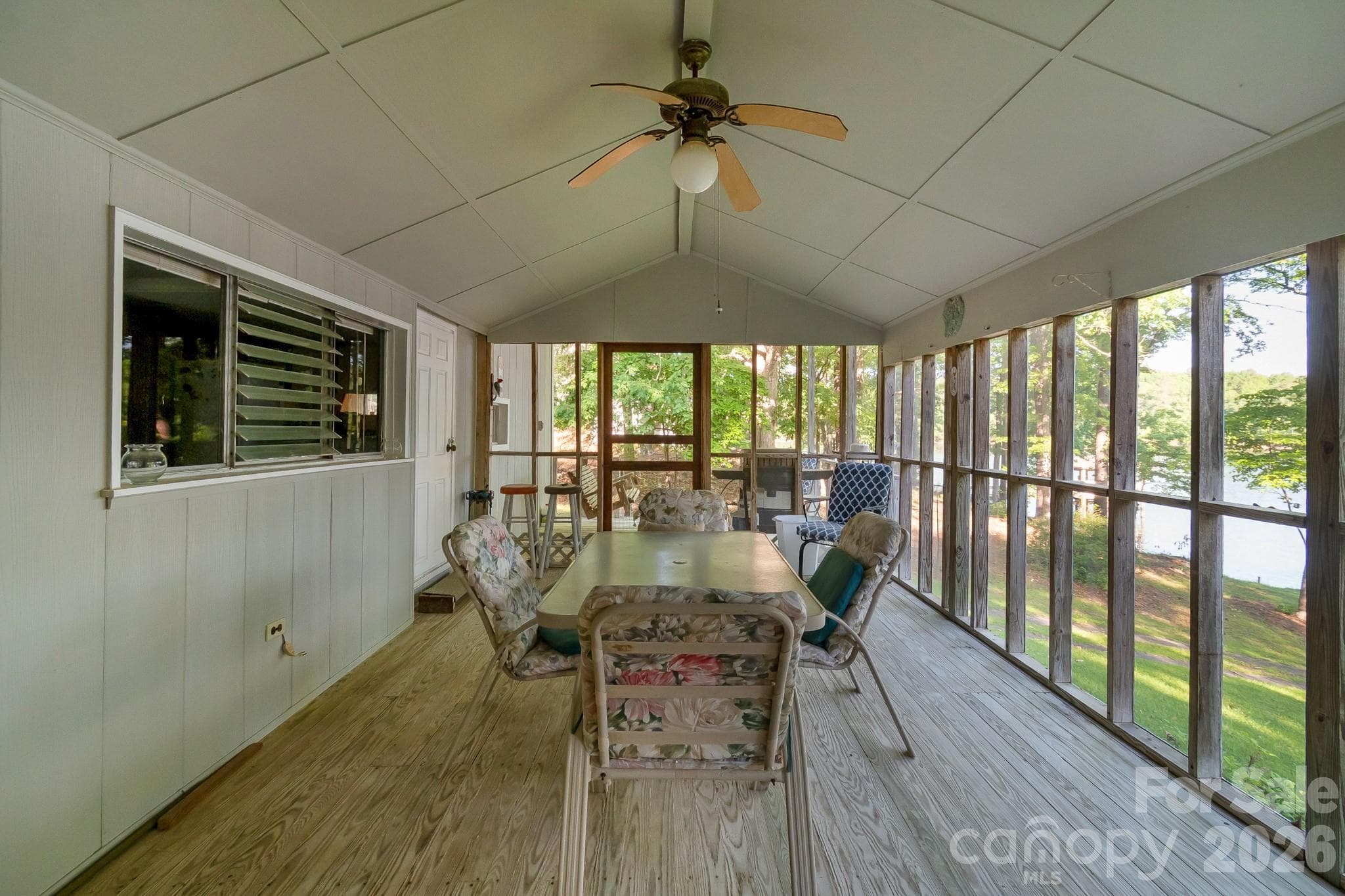 Single Family Residence at 2208 Singleton Creek Road, Liberty Hill, photo 38 of 48