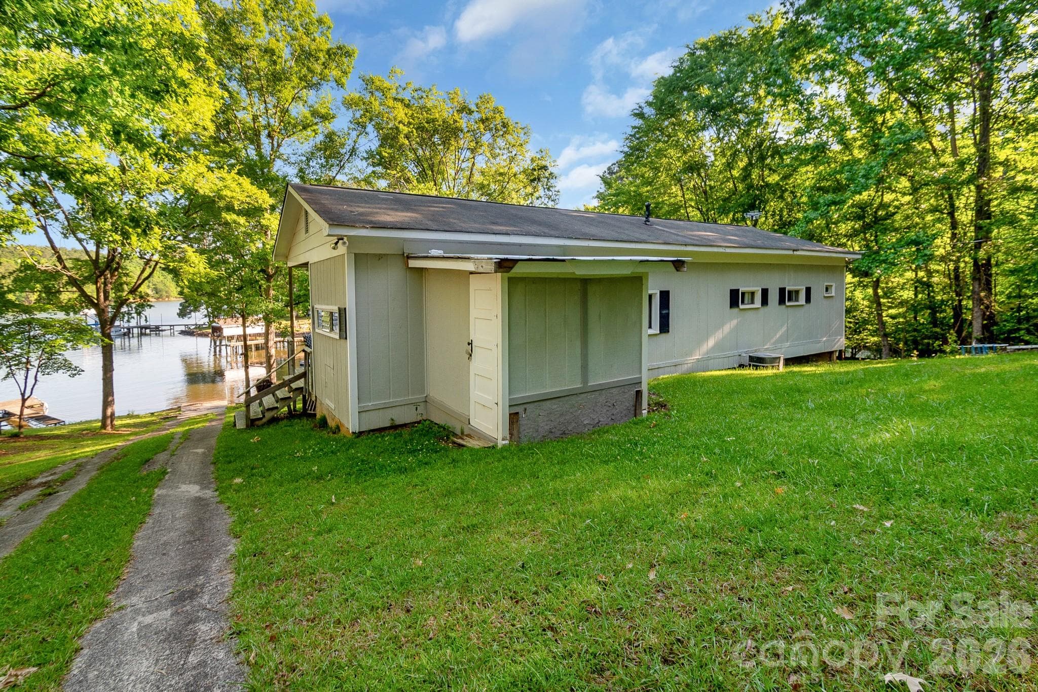 Single Family Residence at 2208 Singleton Creek Road, Liberty Hill, photo 46 of 48