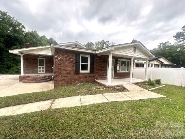 Single Family Residence at Chester, photo 7 of 12