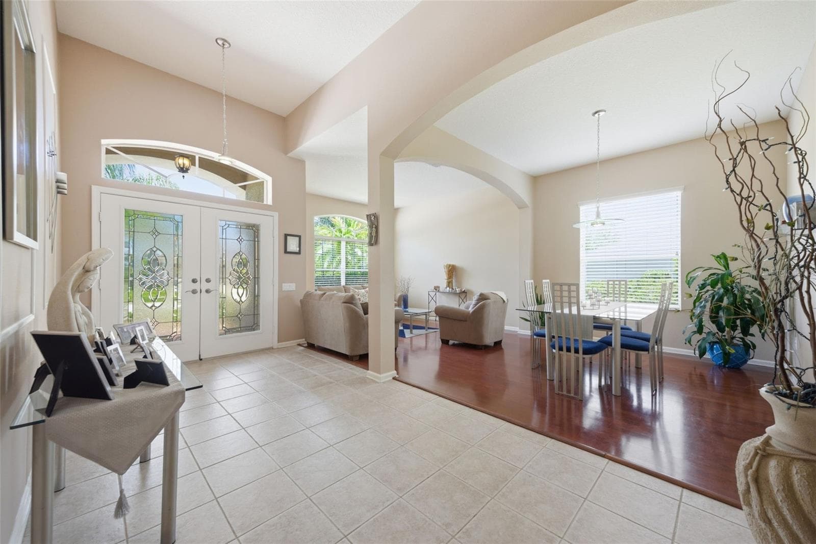 Single Family Residence at 25946 RISEN STAR DR, WESLEY CHAPEL, photo 4 of 55
