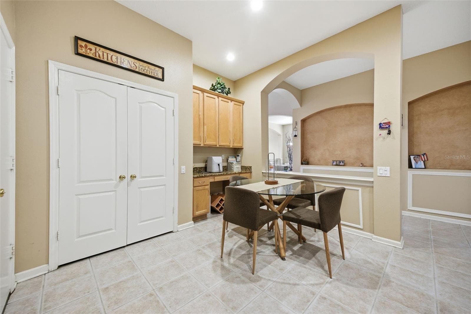 Single Family Residence at 25946 RISEN STAR DR, WESLEY CHAPEL, photo 16 of 55