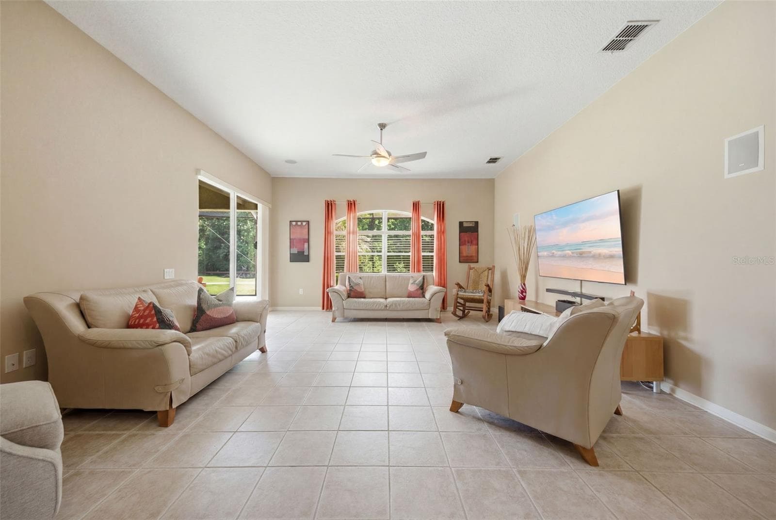 Single Family Residence at 25946 RISEN STAR DR, WESLEY CHAPEL, photo 19 of 55