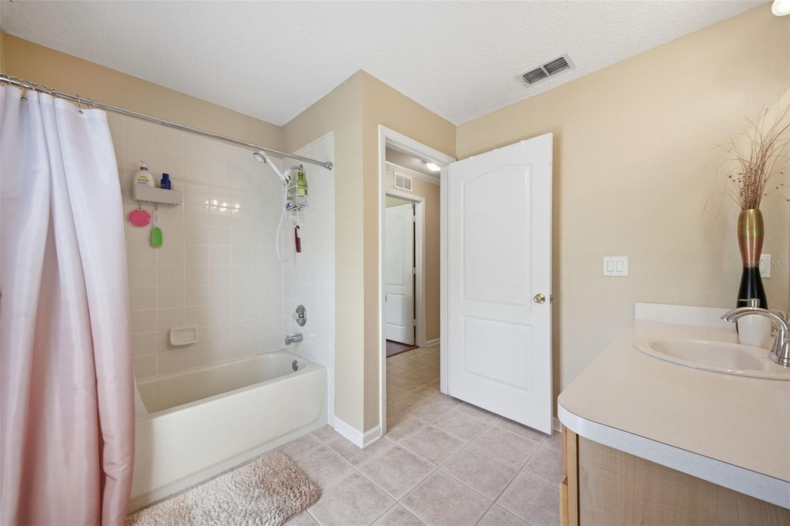 Single Family Residence at 25946 RISEN STAR DR, WESLEY CHAPEL, photo 35 of 55