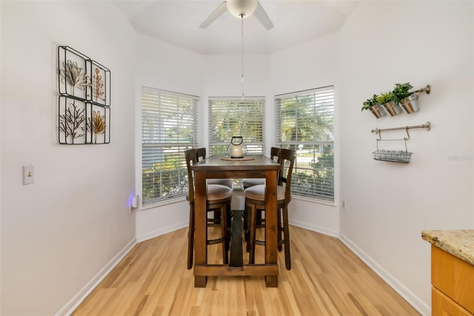 Breakfast Nook - 6581 APPROACH RD #63, SARASOTA