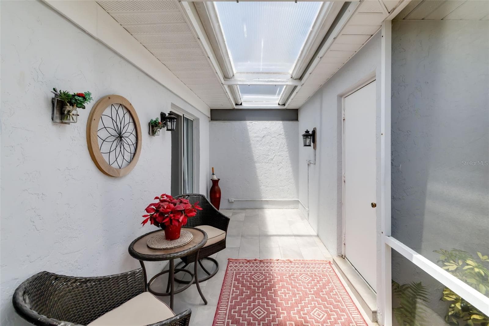 Screen Front porch - 6581 APPROACH RD #63, SARASOTA