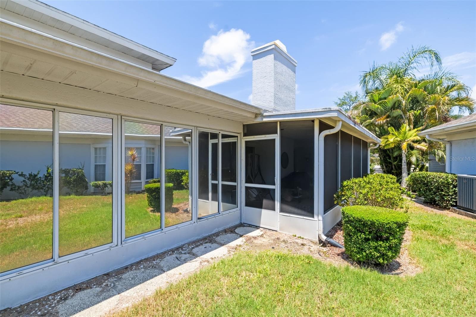 Side of - 6581 APPROACH RD #63, SARASOTA