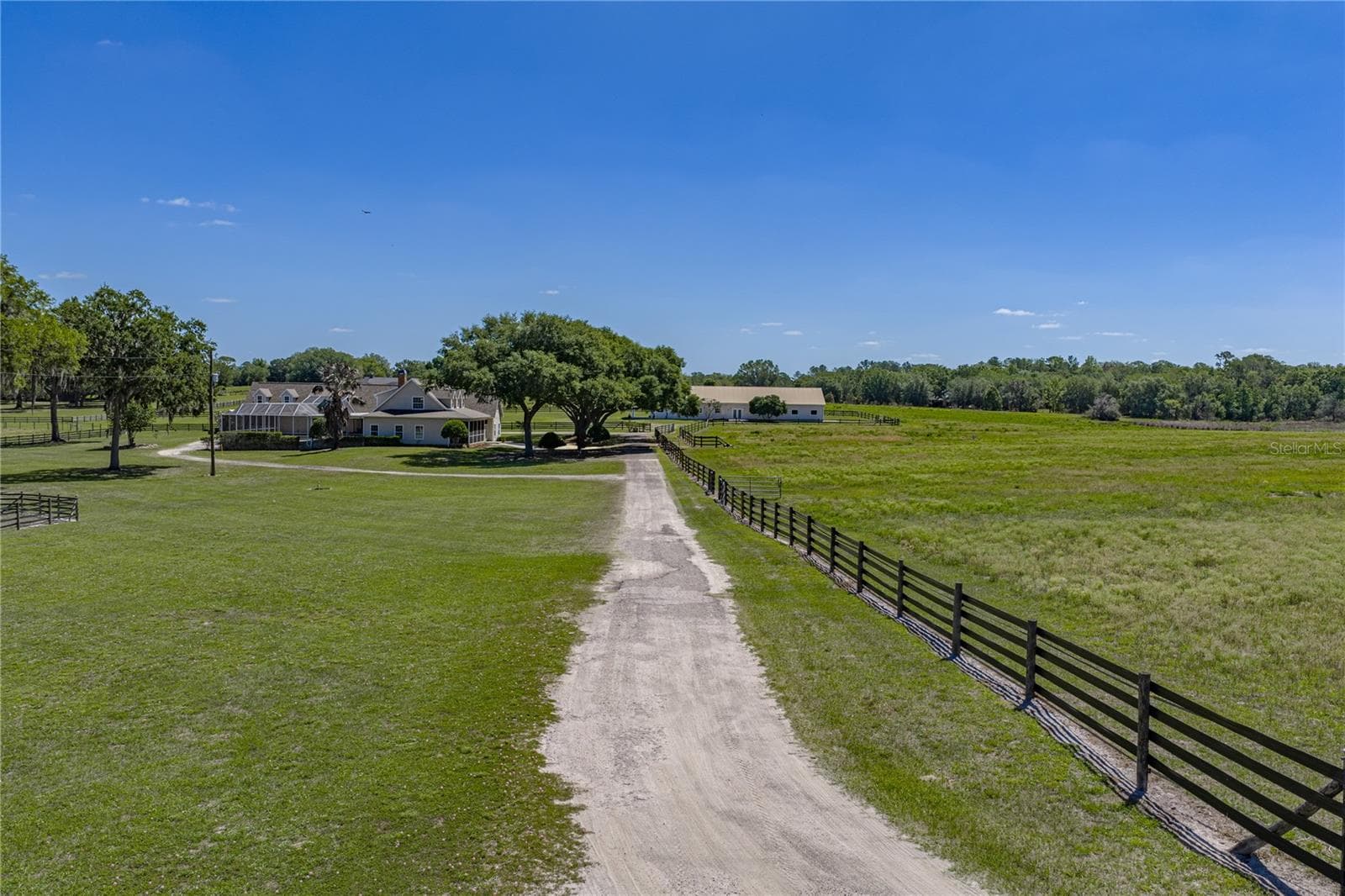 Single Family Residence at 29001 BAYHEAD RD, DADE CITY, photo 7 of 78