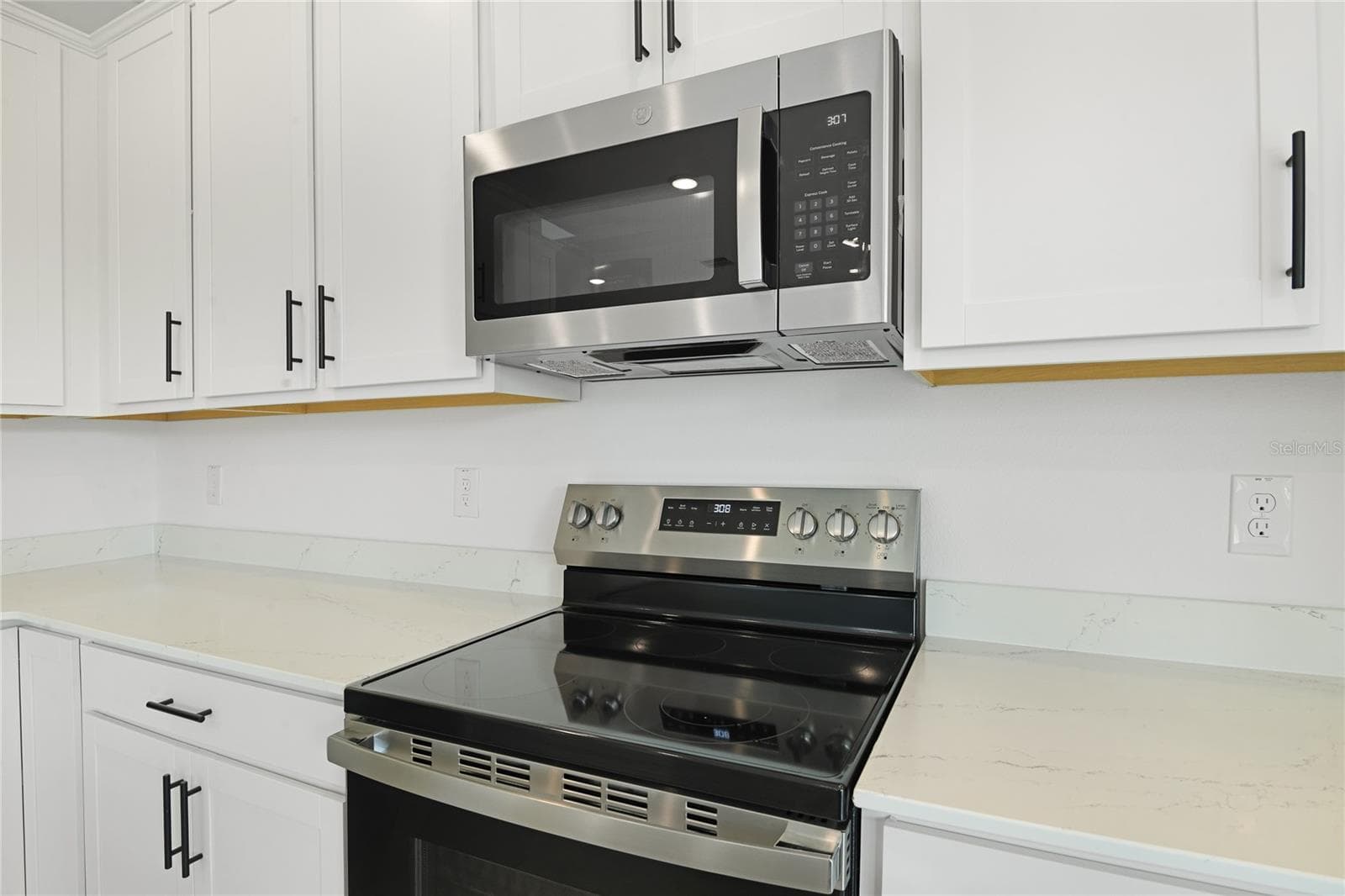 Single Family Residence at 3481 MACCHI AVE, TAVARES, photo 7 of 21