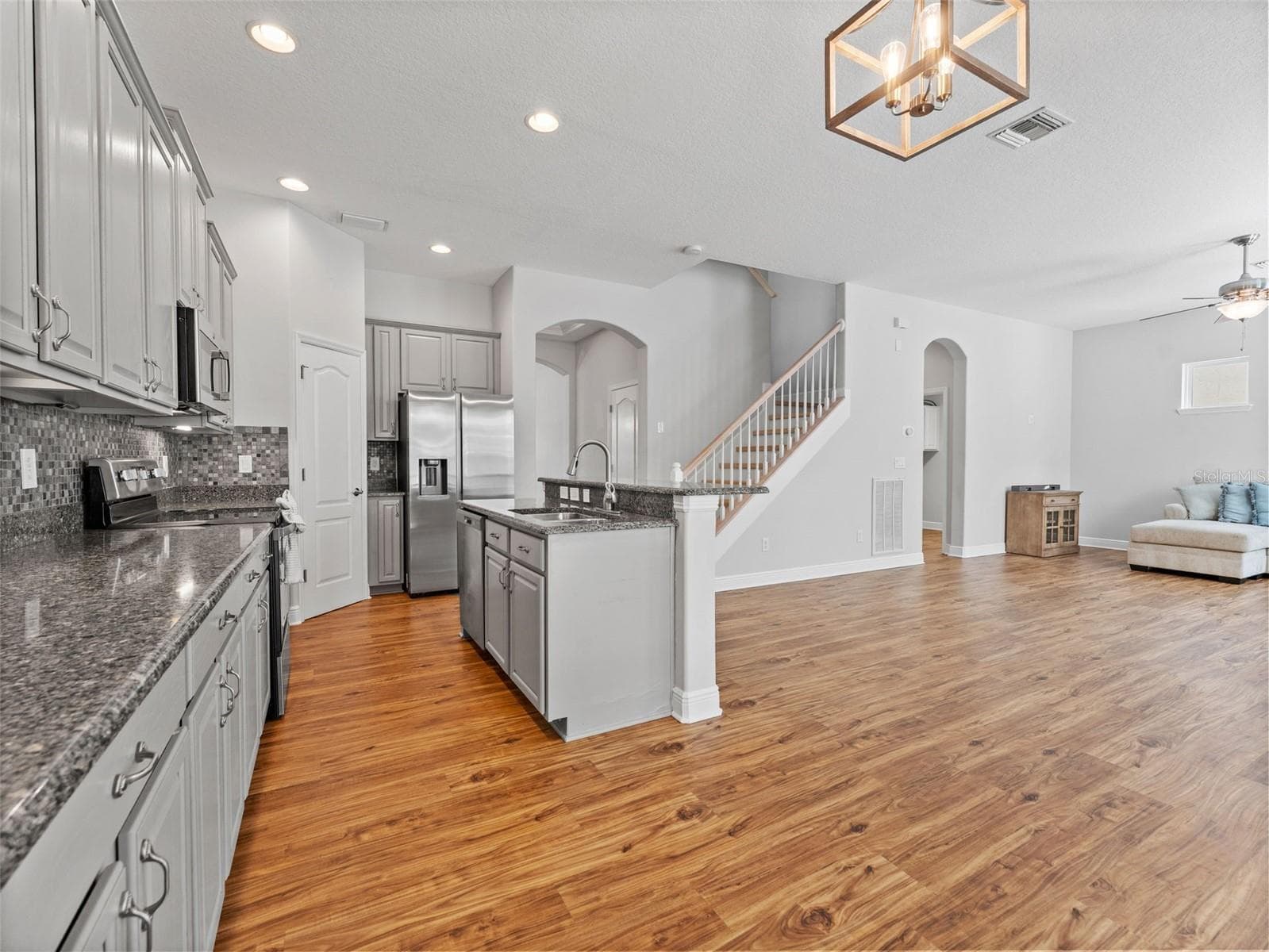 Single Family Residence at 7606 S SPARKMAN ST, TAMPA, photo 15 of 54