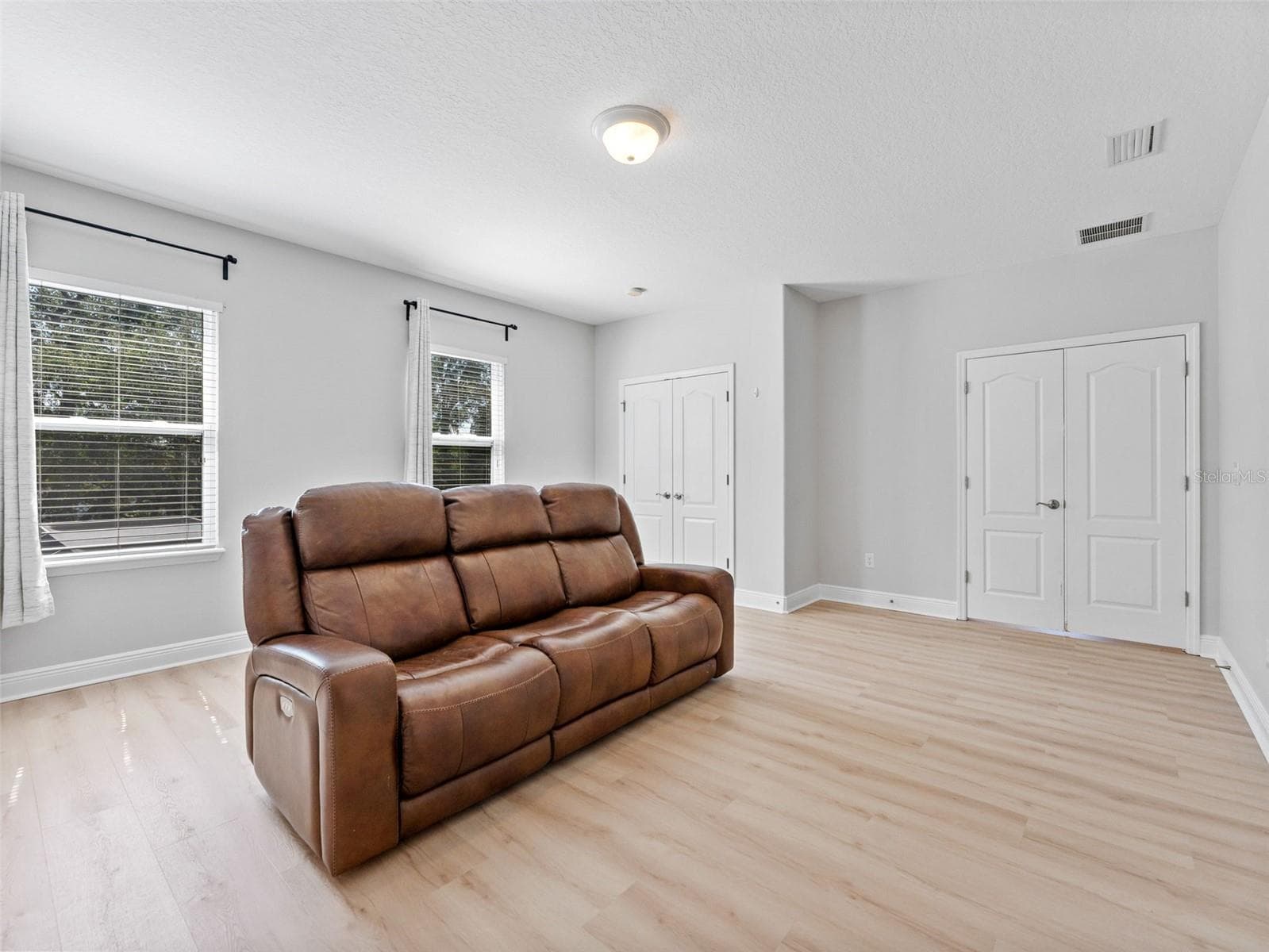 Single Family Residence at 7606 S SPARKMAN ST, TAMPA, photo 41 of 54