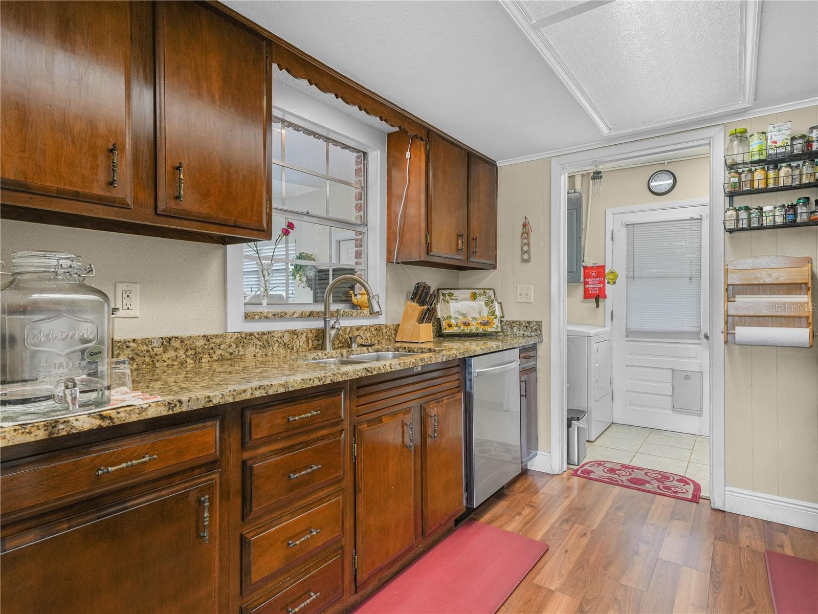 Kitchen - 221 CITRUS GROVE BLVD S, POLK CITY