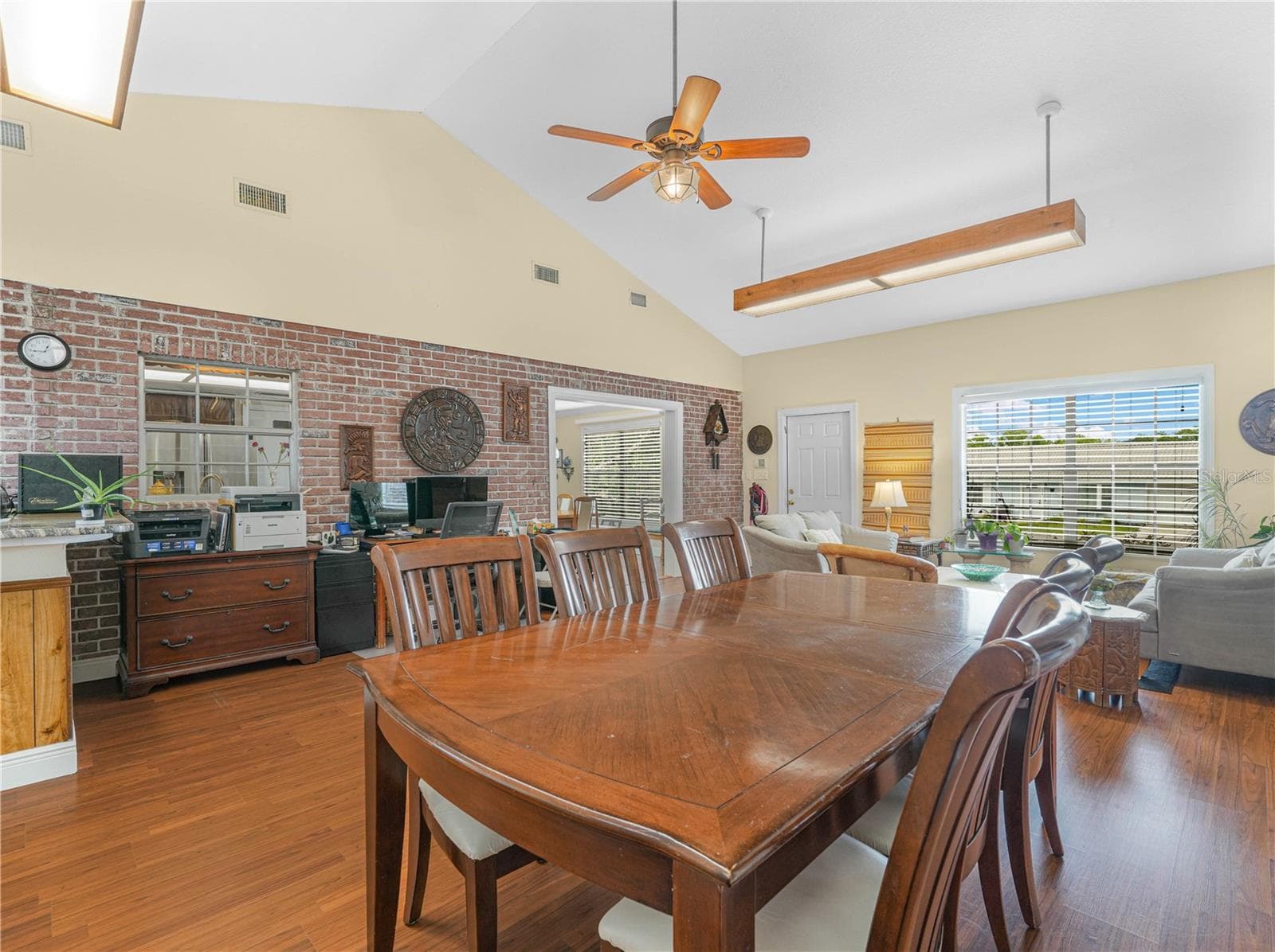 Library/Office - 221 CITRUS GROVE BLVD S, POLK CITY