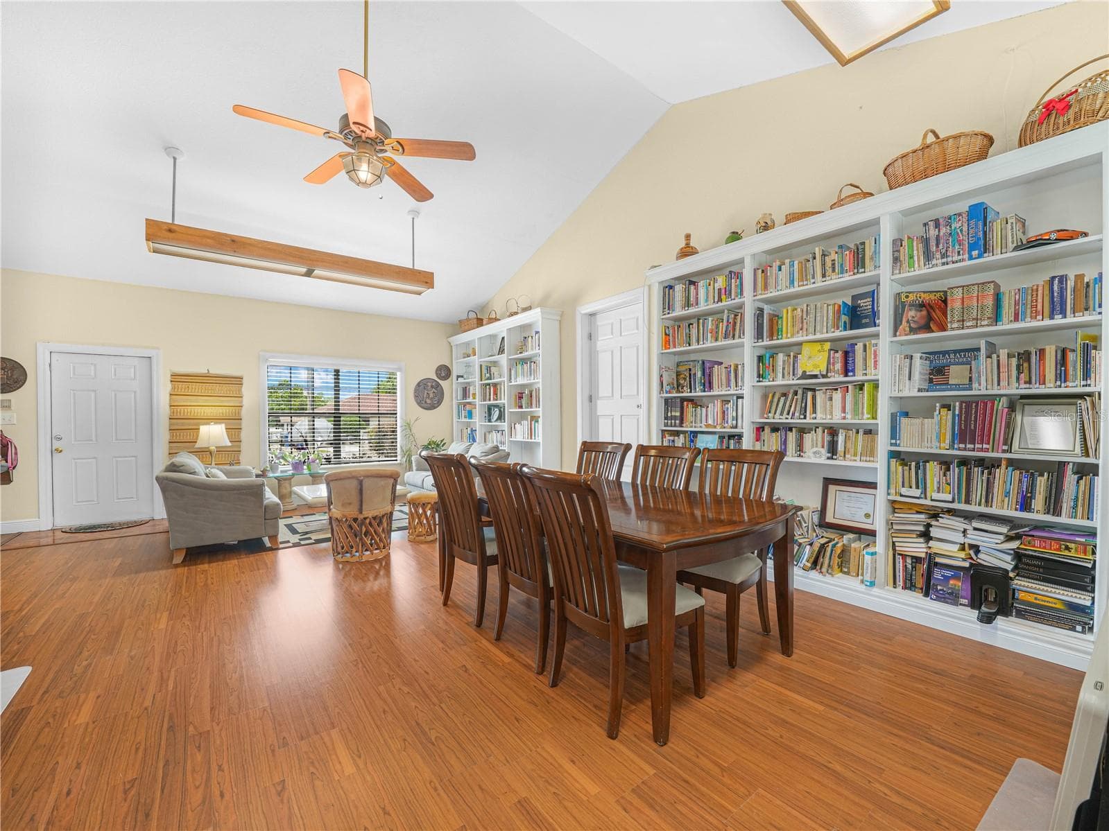 Library with Door to Cottage - 221 CITRUS GROVE BLVD S, POLK CITY
