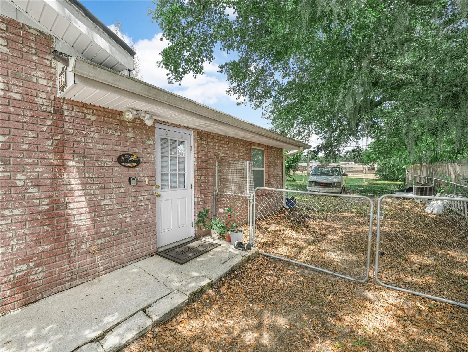 Cove Entrance Mother-in-Law Suite - 221 CITRUS GROVE BLVD S, POLK CITY