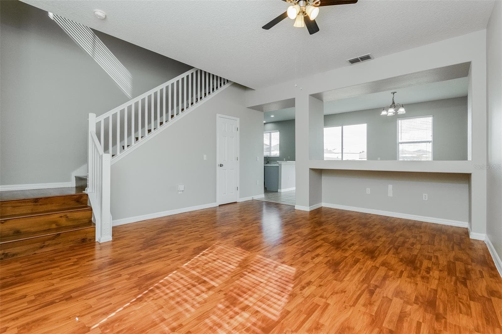 Single Family Residence at 513 BERRY JAMES CT, KISSIMMEE, photo 2 of 15