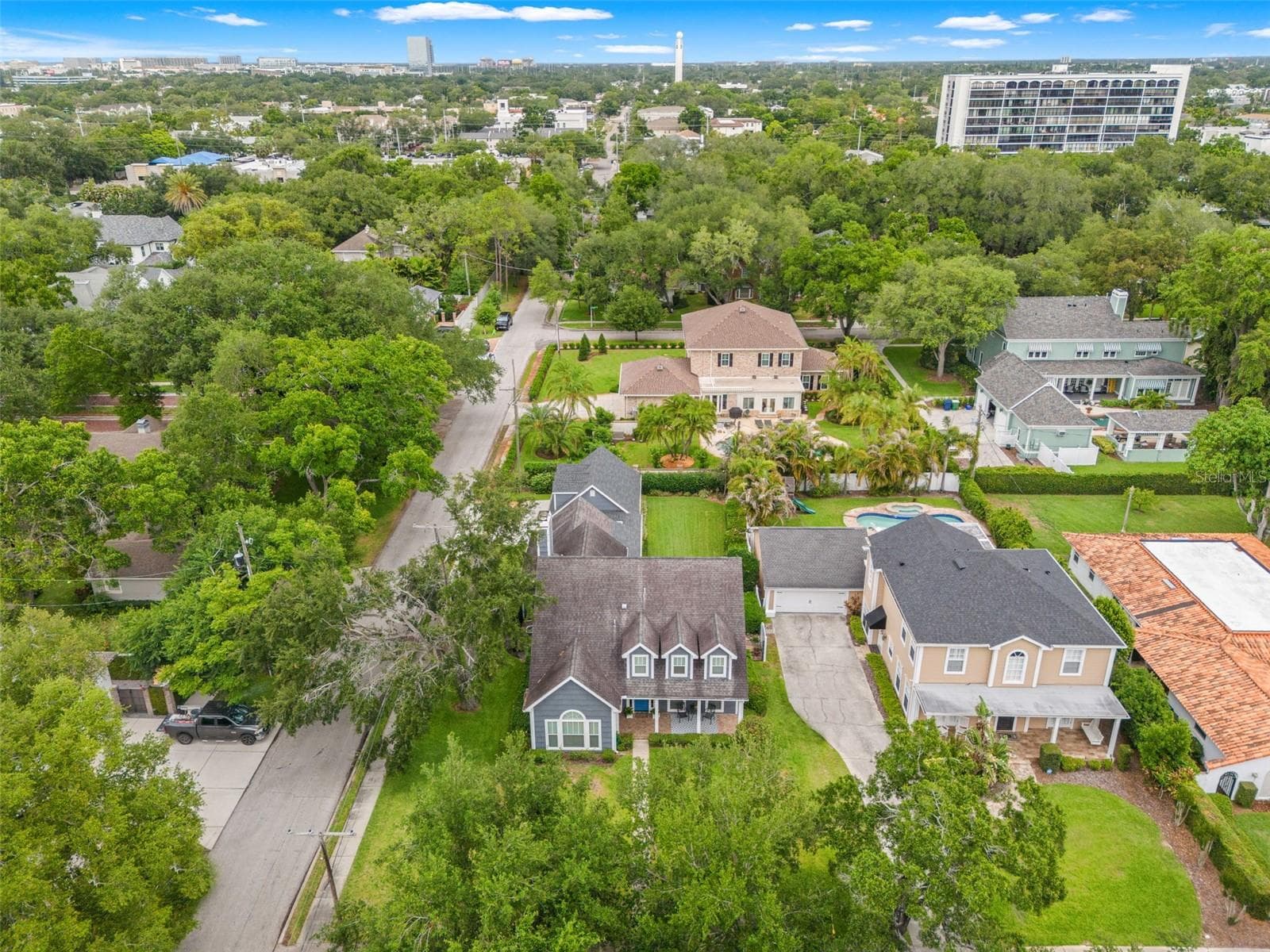 Single Family Residence at 3233 W PARKLAND BLVD, TAMPA, photo 62 of 71
