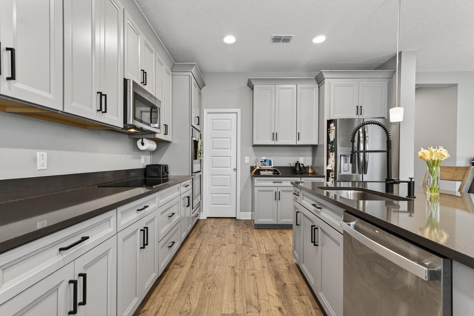 Single Family Residence at 7241 NOTCHED PINE BND, WESLEY CHAPEL, photo 13 of 60