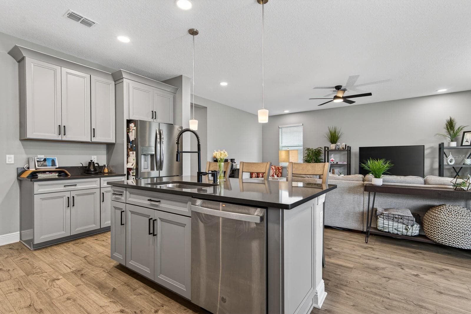 Single Family Residence at 7241 NOTCHED PINE BND, WESLEY CHAPEL, photo 14 of 60
