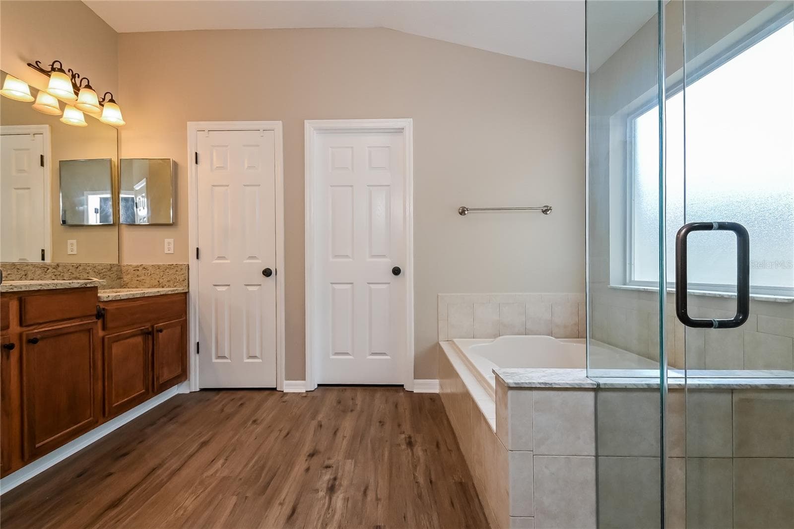 Single Family Residence at 2221 MOUNTAIN MEADOW WAY, VALRICO, photo 5 of 20