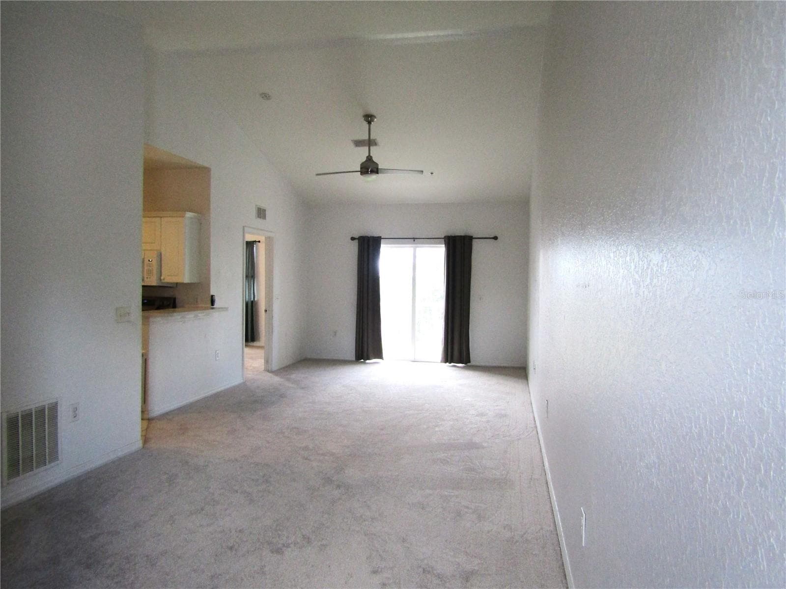 Condominium at 3966 MEDITERRANEA CIR #421, SARASOTA, photo 3 of 25