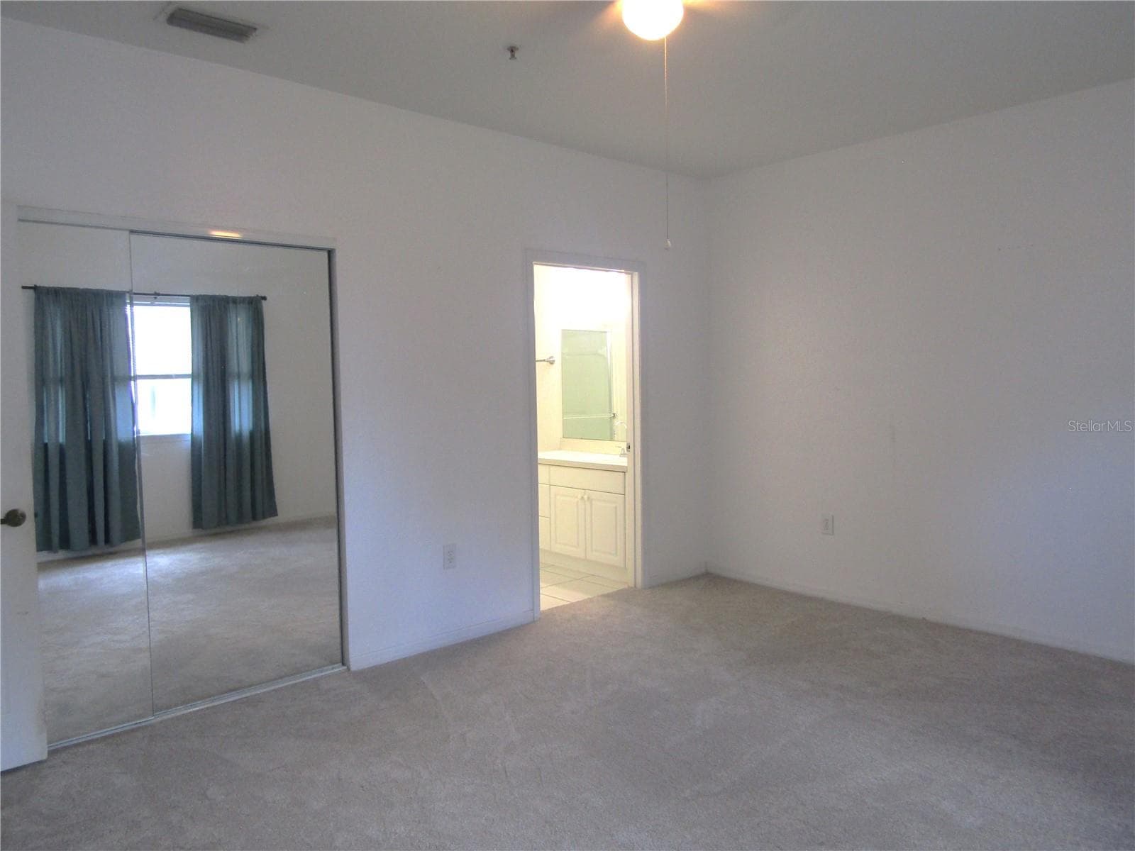 Condominium at 3966 MEDITERRANEA CIR #421, SARASOTA, photo 12 of 25