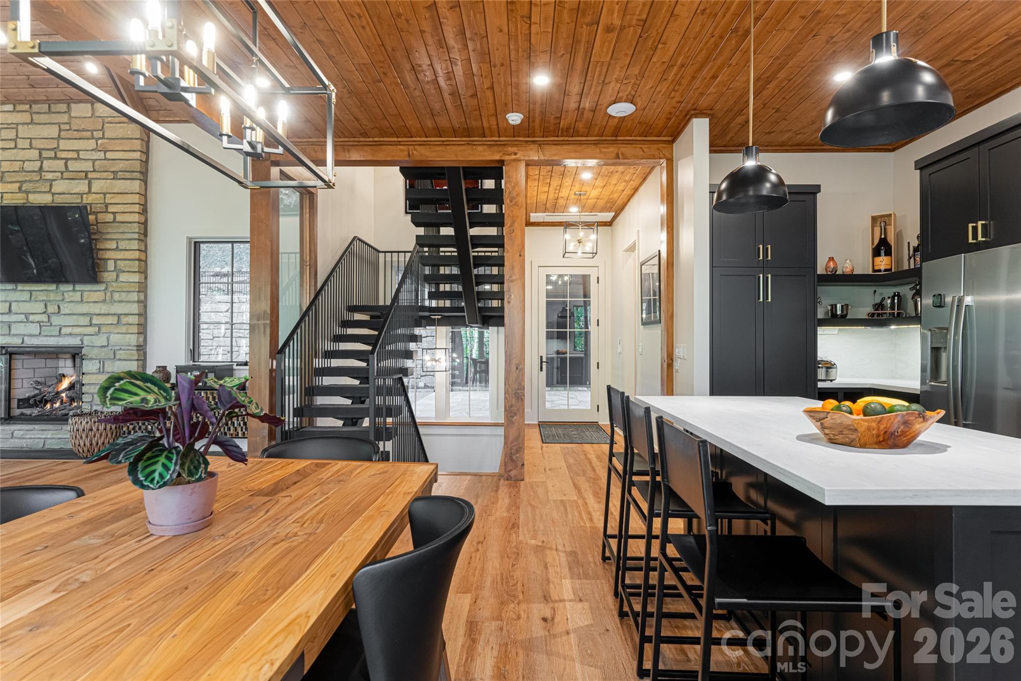 Single Family Residence at Sylva, photo 14 of 46
