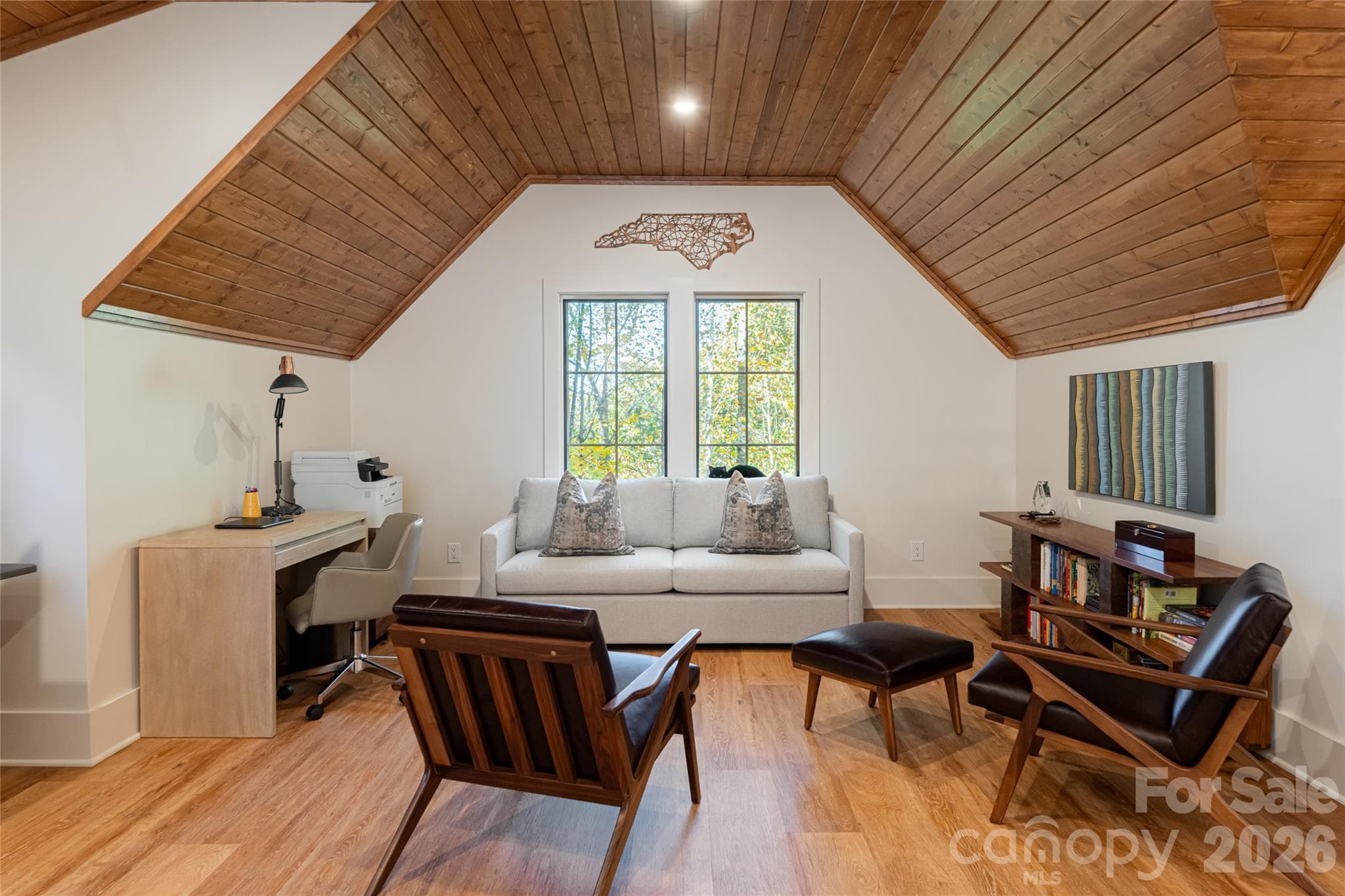 Single Family Residence at Sylva, photo 22 of 46