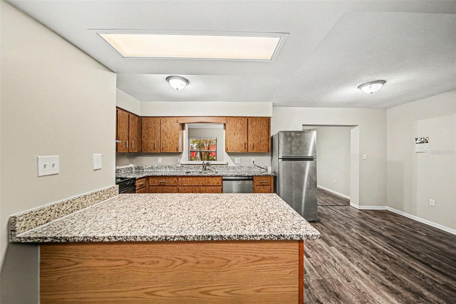Single Family Residence at 2318 JOBBINS DR, LEESBURG, photo 6 of 20