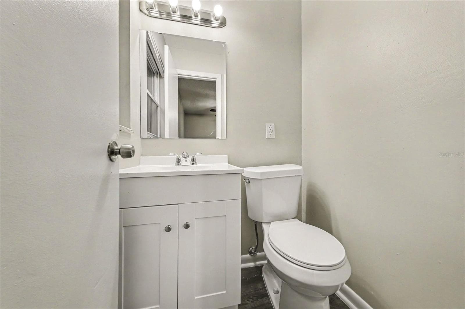 Single Family Residence at 2318 JOBBINS DR, LEESBURG, photo 17 of 20