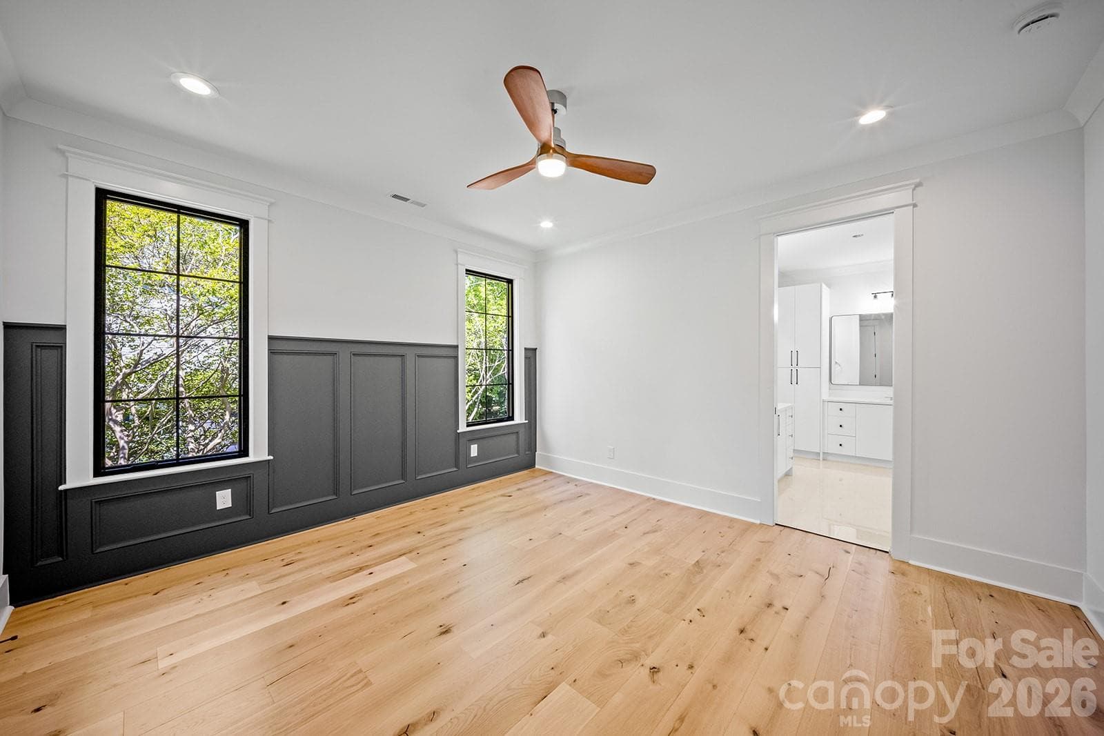 Single Family Residence at 2541 Shenandoah Avenue, Charlotte, photo 35 of 43