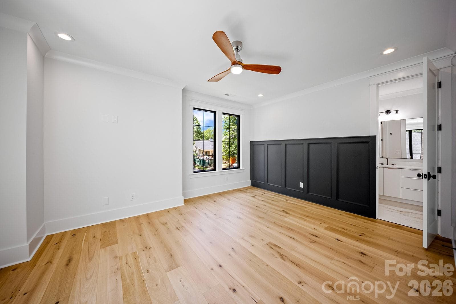 Single Family Residence at 2541 Shenandoah Avenue, Charlotte, photo 36 of 43