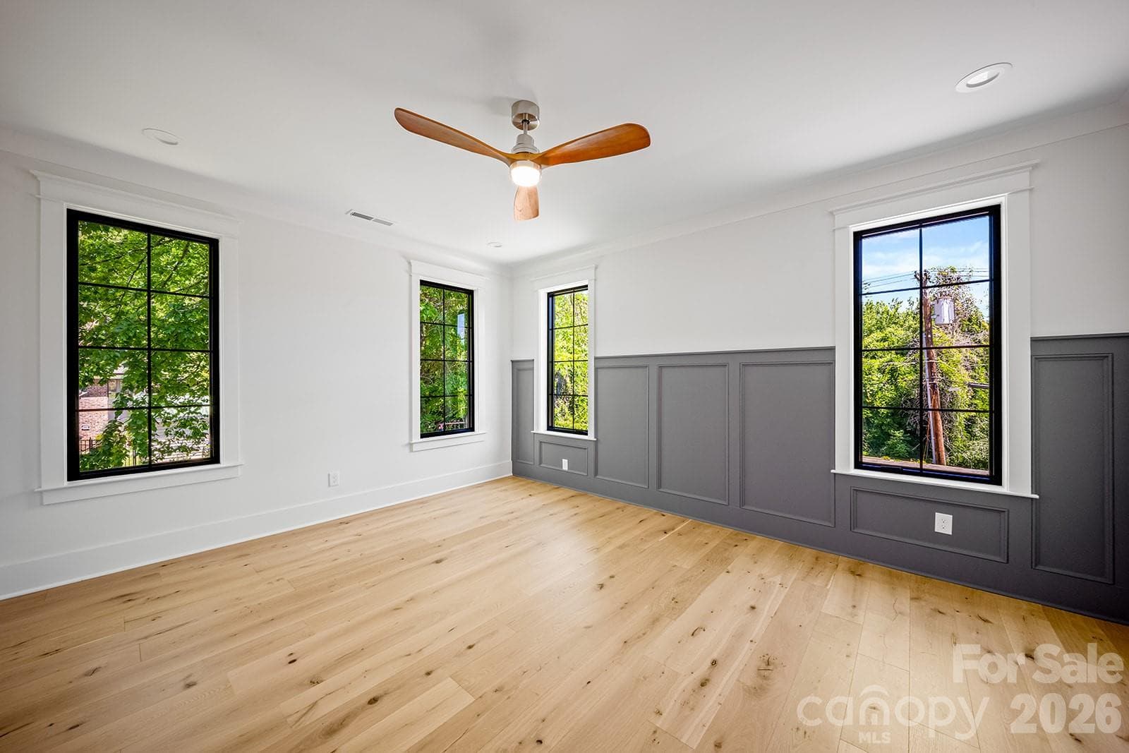 Single Family Residence at 2541 Shenandoah Avenue, Charlotte, photo 39 of 43
