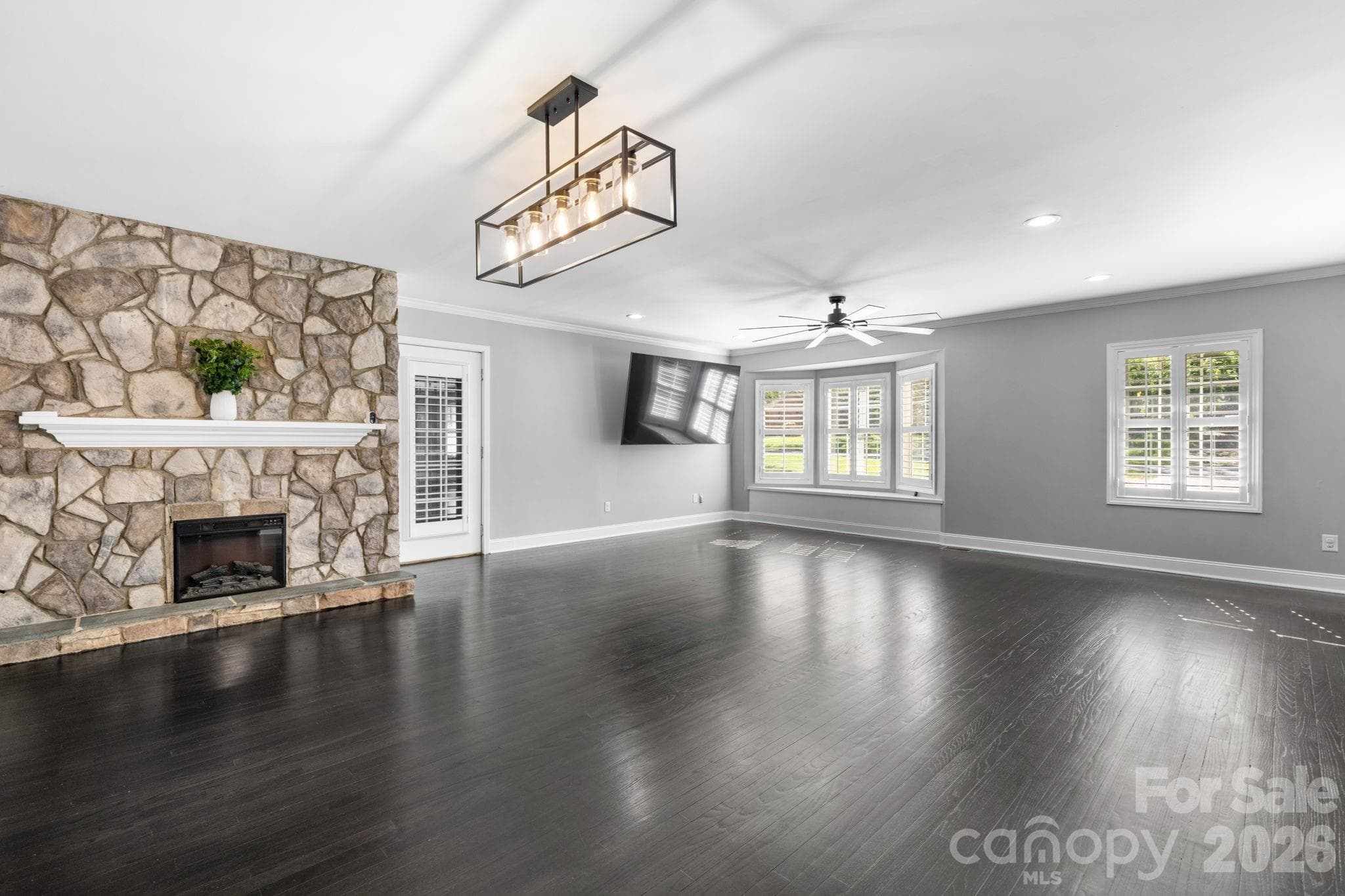Single Family Residence at Matthews, photo 4 of 46