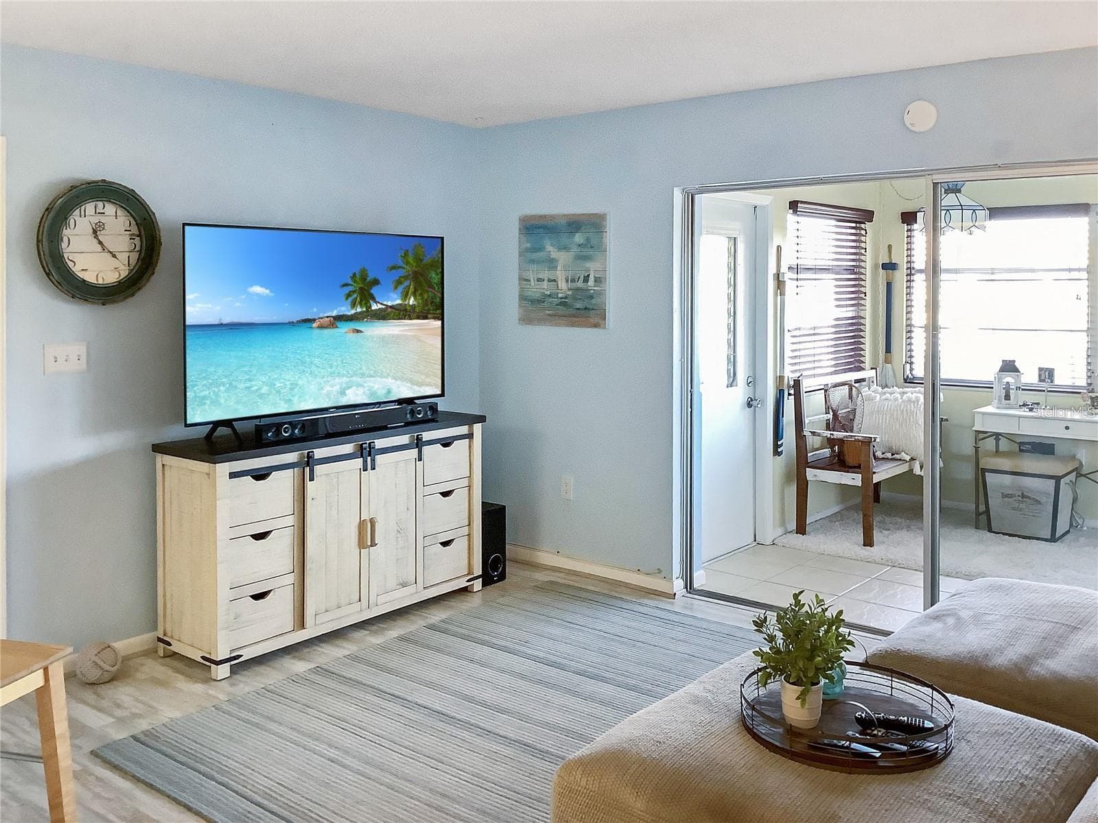 Liviing room - 4736 JASPER DR #207, NEW PORT RICHEY